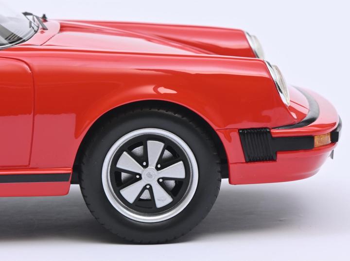Produktbild Schuco Porsche 911 Coupé rot 1:18