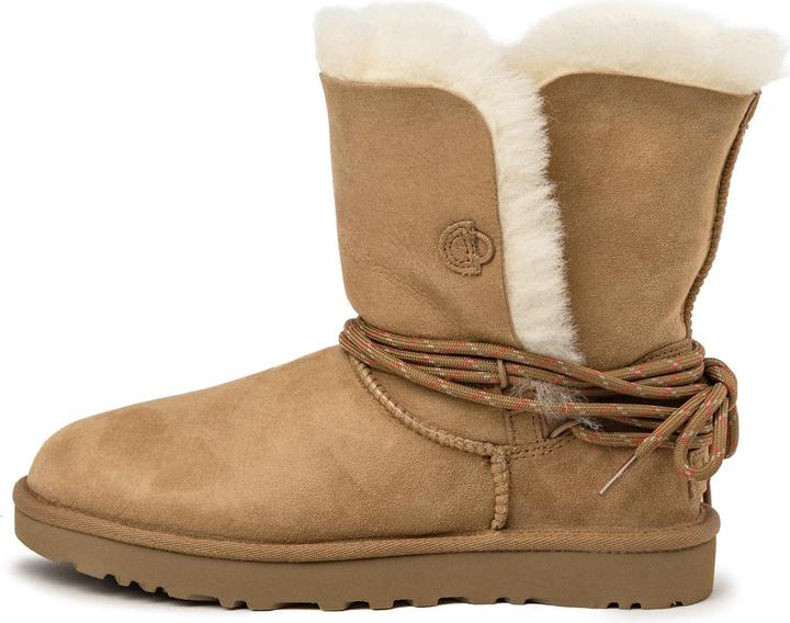 Actual product image Ugg Bailey Tie Boot Chestnut (38)