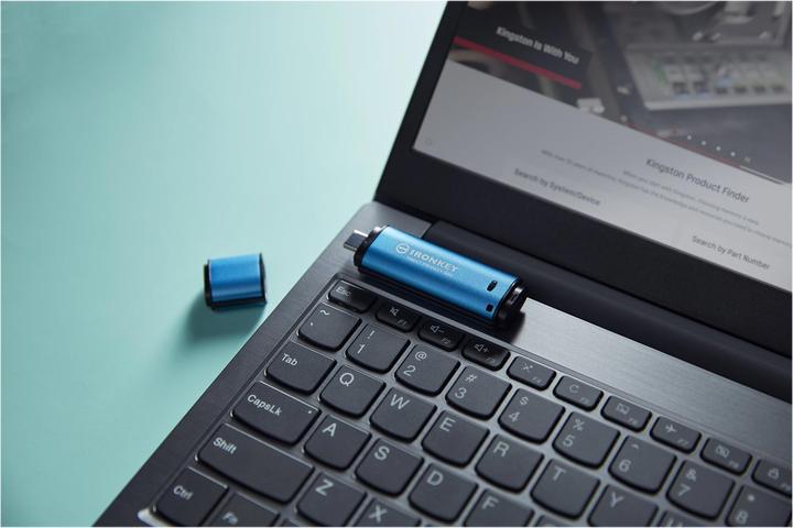 Actual product image Kingston IronKey Vault Privacy 50C (32 GB, USB-C)
