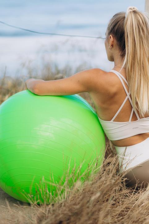 Actual product image Metal Boxe Training ball without pump (75 cm)