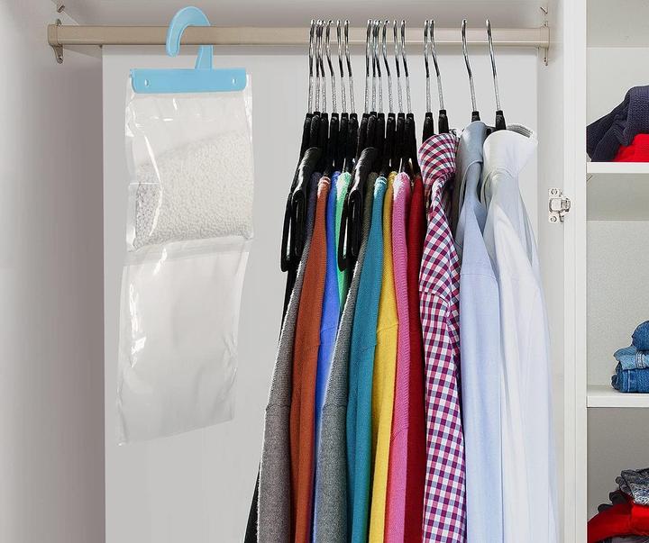Produktbild Sichler 9er Set XXL Kleiderschrank Entfeuchter zum Aufhängen