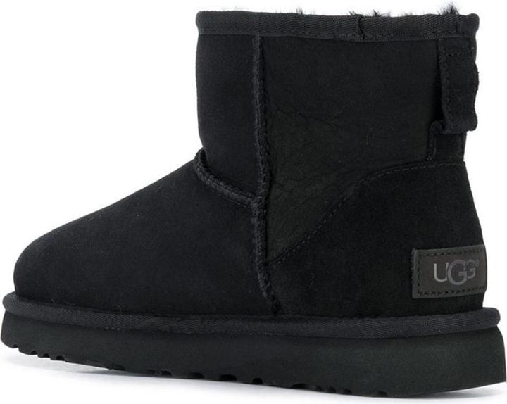 Produktbild Ugg Classic Mini II (37)