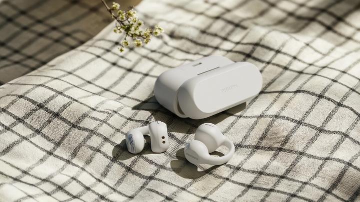 Produktbild Philips TAQ2000WT (Keine Geräuschunterdrückung, 28 h, Kabellos)