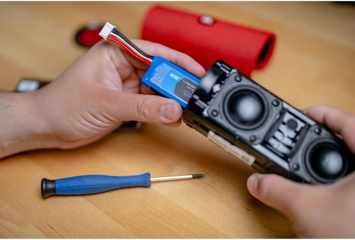 Actual product image Newell Replacement battery MY-JMF310SL for JBL Flip 4 (1 pcs., Device specific)