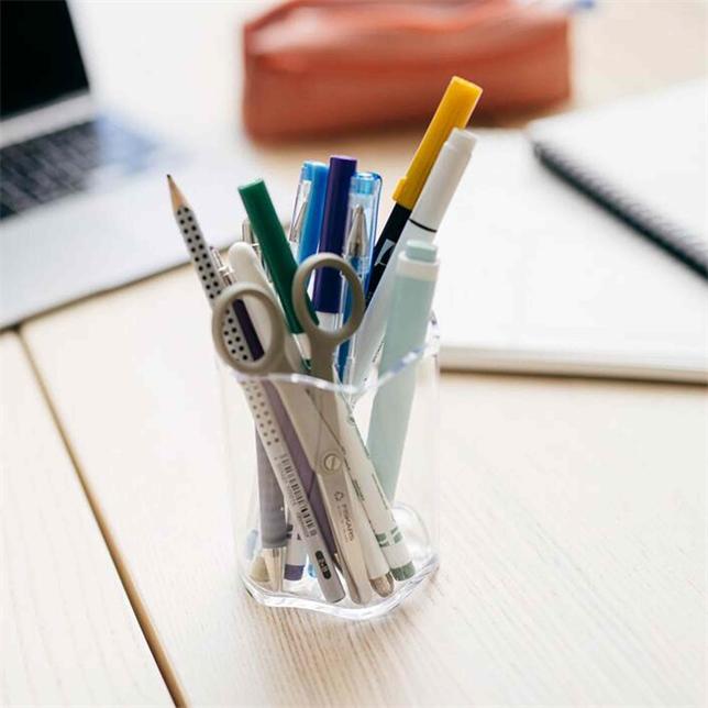 Produktbild Fiskars ReNew Hobbyschere Länge: 13 cm Recycelter Edelstahl/Kunststoff (13 cm)