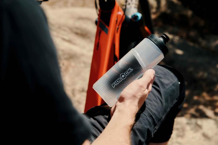 Produktbild Fidlock TWIST Trinkflasche 600 ml mit bike base Haltesystem (0.60 l)