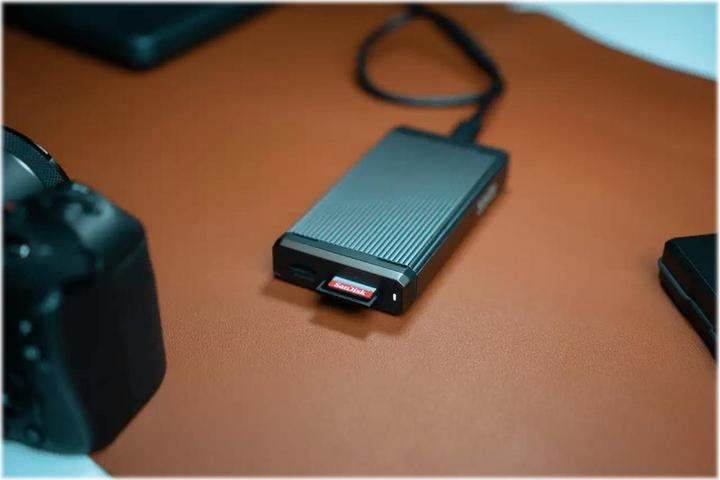 Productafbeelding SanDisk Extreme PLUS SDHC /s UHS-I (32 GB, SDHC, U3, UHS-I)