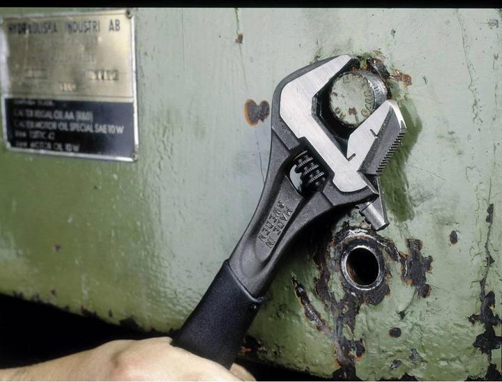Actual product image Bahco Ergo 90.6in adjustable tensioner (3/4")