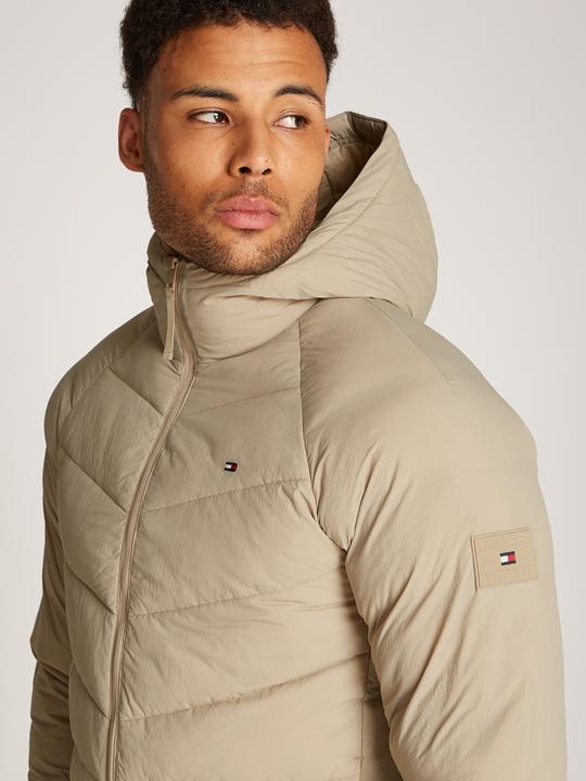 Produktbild Tommy Hilfiger Vatovan Bunda (M)