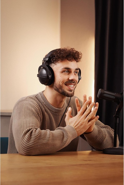 Produktbild Beyerdynamic DT 770 Pro Black Limited Edition (keine Geräuschunterdrückung, Kabelgebunden)
