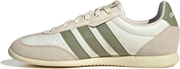 Image du produit Adidas Women's Barreda Lo (42)