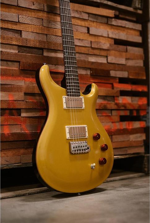 Actual product image PRS SE DGT | Gold Top (Electric guitar, Mahogany, Maple)