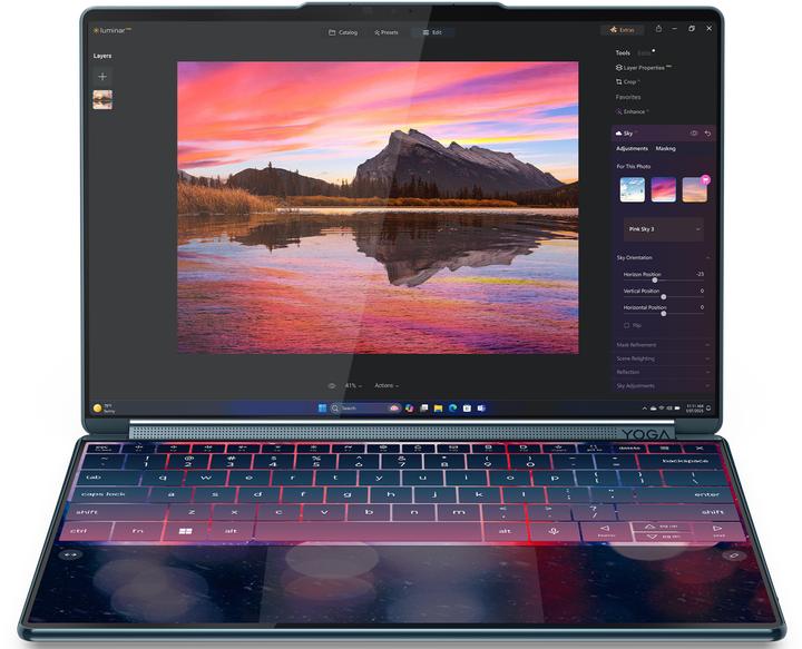 Produktbild Lenovo Yoga Book 9 (14", Intel Core Ultra 9 285H, 32 GB, 1000 GB, CH)