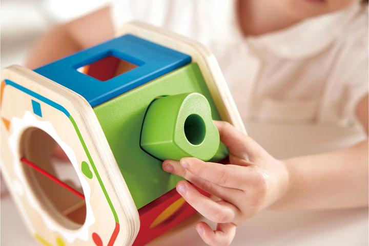 Image du produit Hape Magnifique trieur de formes