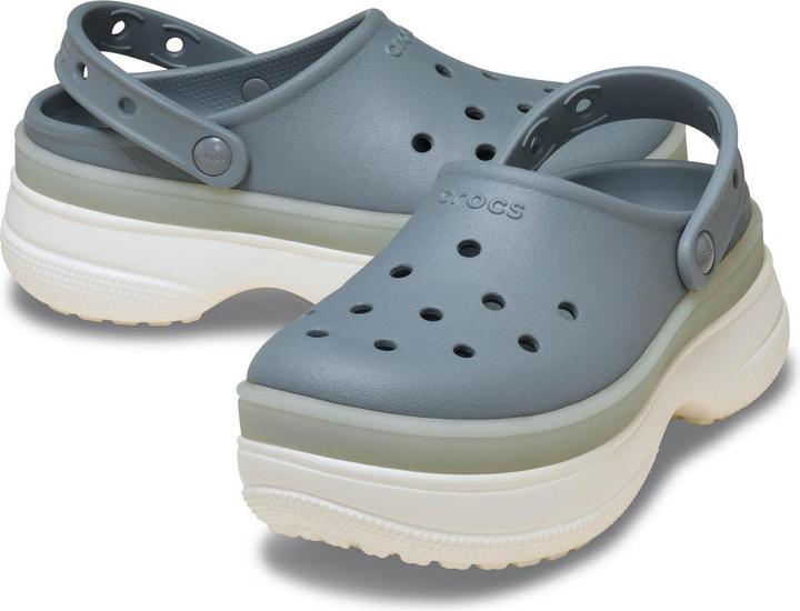 Image du produit Crocs Classic Frosted Stacked Clog (39)