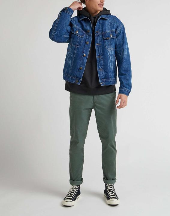 Actual product image Lee Leesures Slim Chino (30)