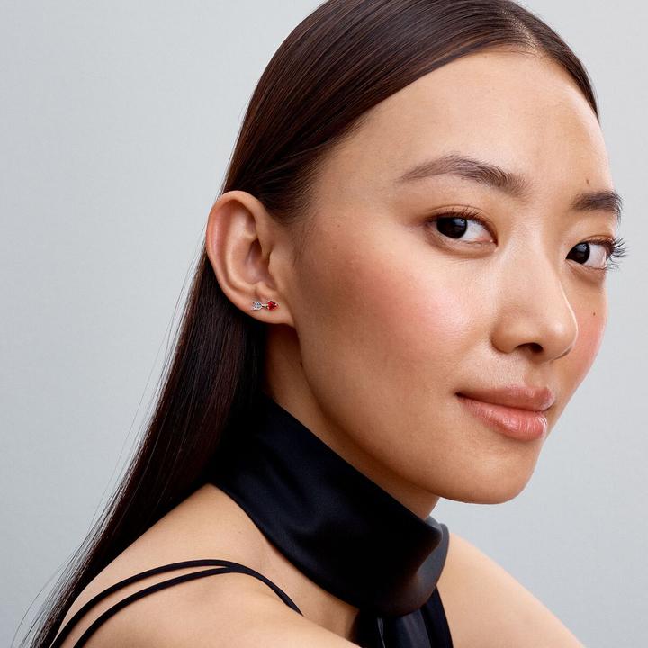 Immagine prodotto Pandora Orecchini a perno Freccia e Cuore in vetro di Murano (Argento 925)