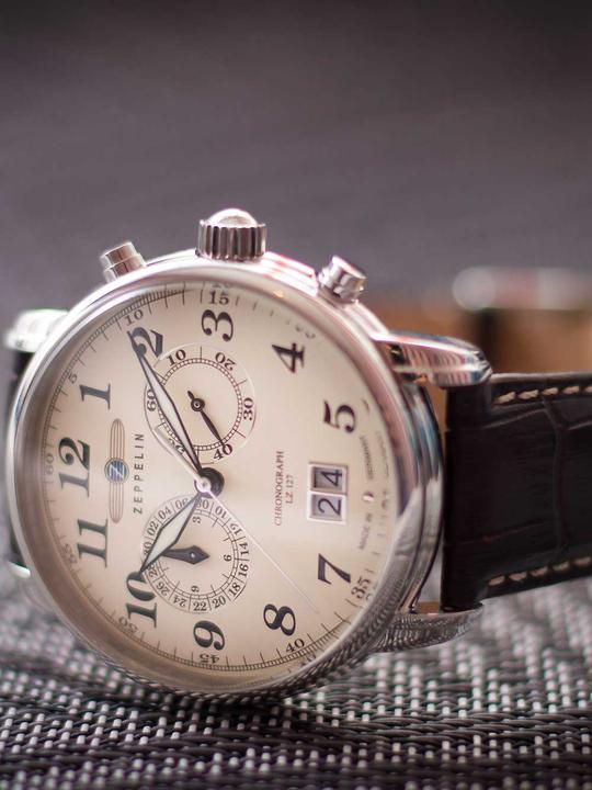 Produktbild Zeppelin LZ127 Graf Chronograph (Analoguhr, Chronograph, 40 mm)