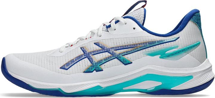 whiteasicsblue