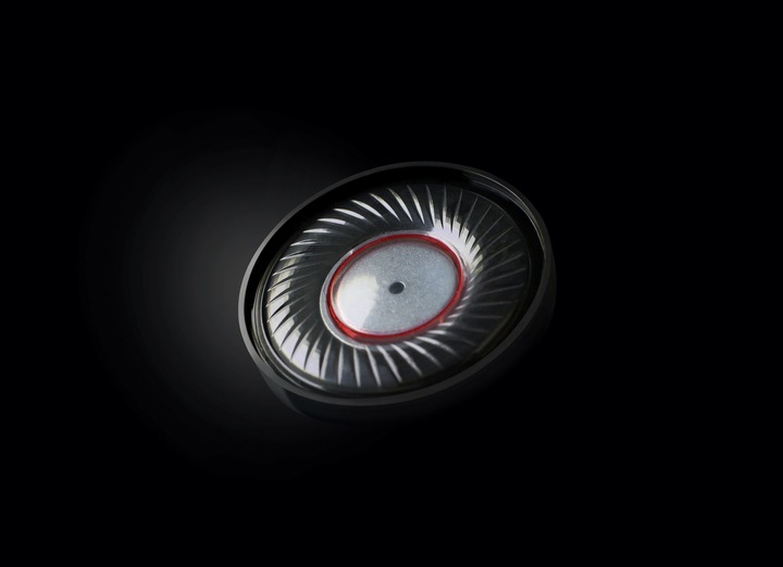 Produktbild Philips Fidelio M2BT (10 h, Akkubetrieb)