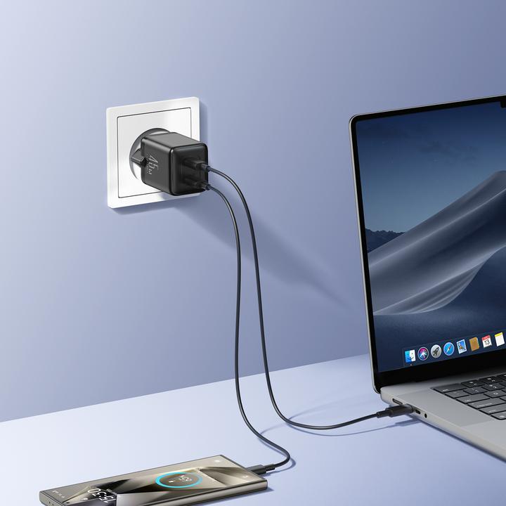Actual product image Joyroom Dual USB-C GaN Charger 45W - Black (45 W, 2 ports)