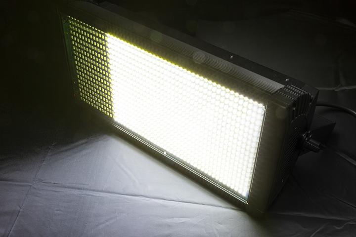 Produktbild BeamZ Stroboskop BS1000