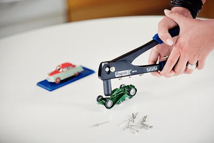 Actual product image Rapid RP10 blind rivet pliers + 100 rivets (300 mm)