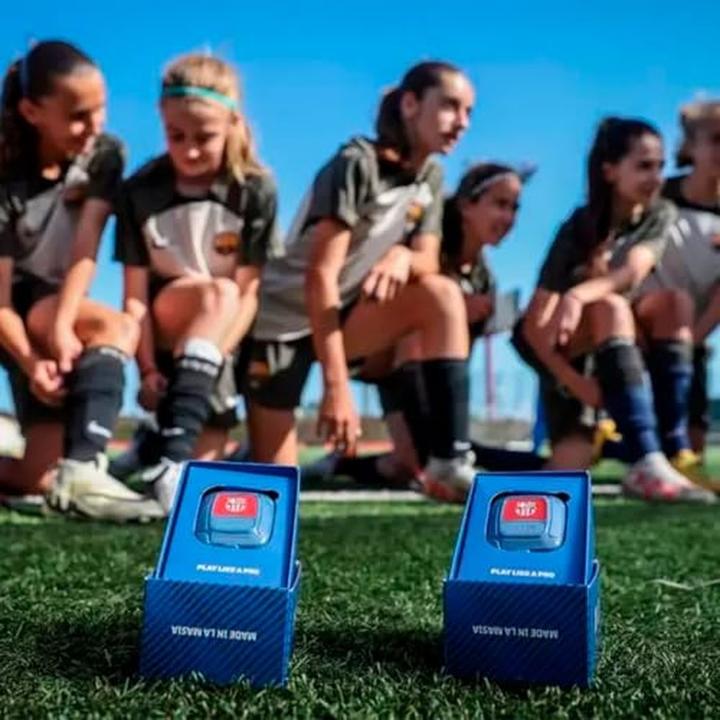 Actual product image Oliver B. GPS Football Tracker for Leg Performance, Injury Prevention, and Player Comparison