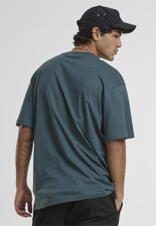 Actual product image Urban Classics Tall Tee (XXL)