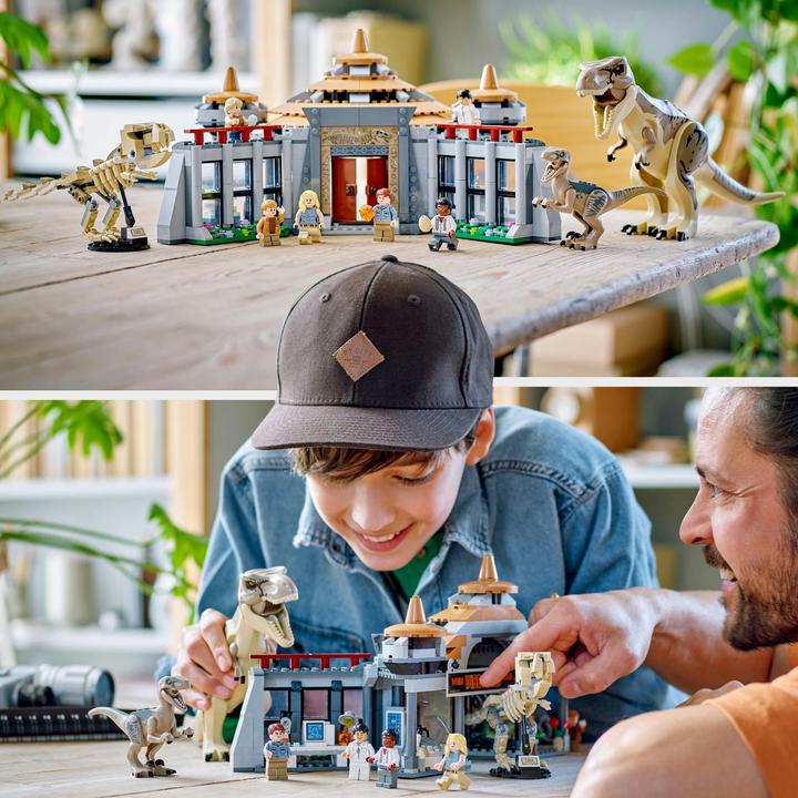 Image du produit LEGO Attaque du T. rex et du raptor sur le centre des visiteurs (76961, LEGO Jurassic World)