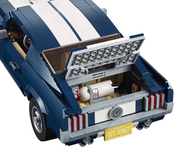 Actual product image LEGO Ford Mustang (10265, LEGO Creator Expert, LEGO Rare Sets)