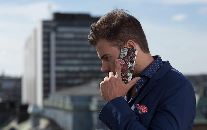 Produktbild iDeal Of Sweden Antique Roses (Apple iPhone XS)