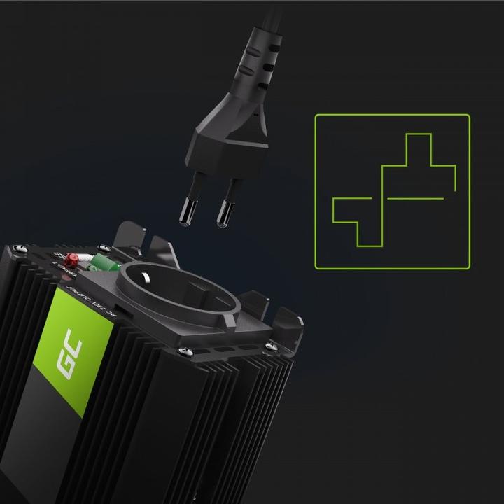 Productafbeelding GreenCell Omvormer voor auto-stroom 24V naar 230V 300W/600W met USB