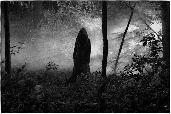 Image du produit Sous l'emprise de la sorcière Elle se nourrit de ta peur (DVD, 2013, Allemand, Anglais)