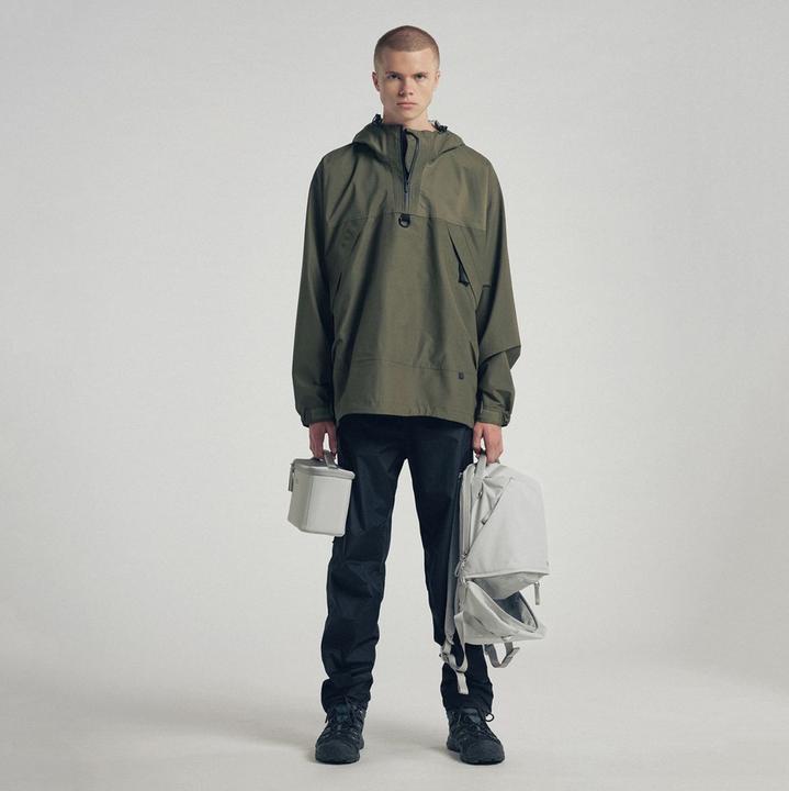 Actual product image Urth Arkose Camera Insert (Ash Grey) (5 l)