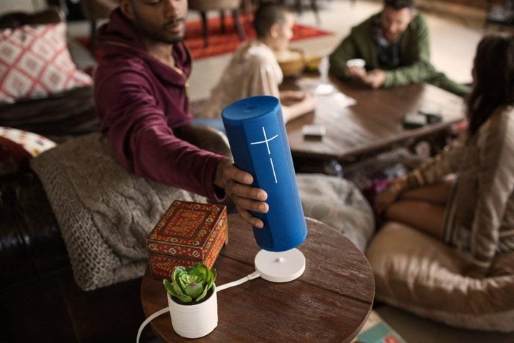 Produktbild UE Boom 3 + Power Up Bundle (15 h, Akkubetrieb, Netzbetrieb)