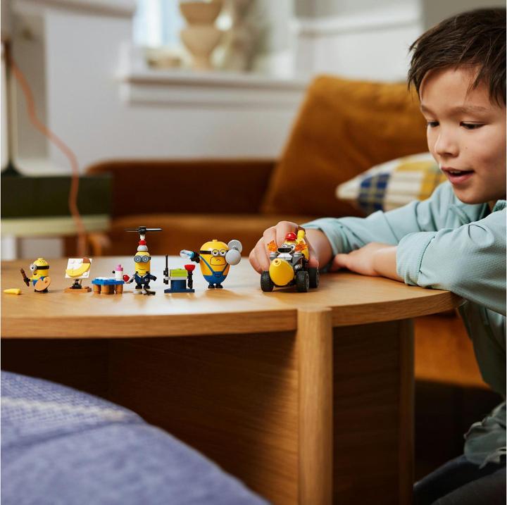 Actual product image LEGO Minions and the banana car (75580, LEGO Minions)