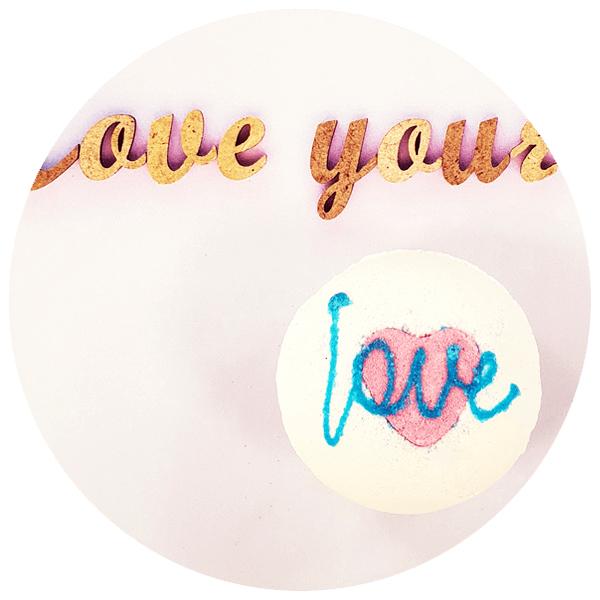 Actual product image Bomb Cosmetics All You Need Is Love (Bath pearls)