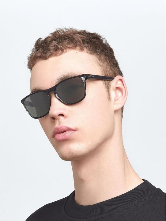 Produktbild Oakley Manorburn Sonnenbrille