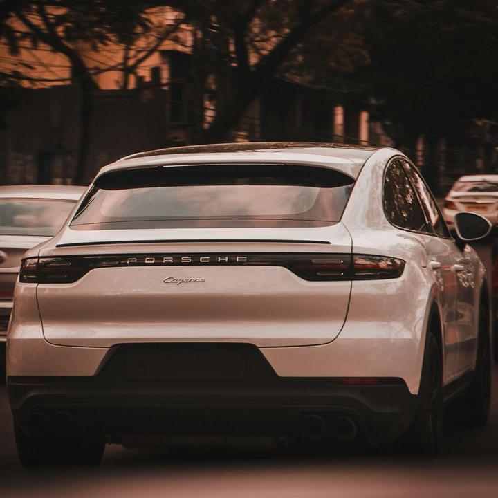Image du produit WeatherTech Porsche Cayenne (E3) (2018-2024) Toit pare-soleil pour voiture