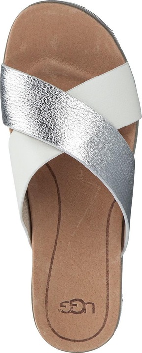 Actual product image Ugg Kari (37)