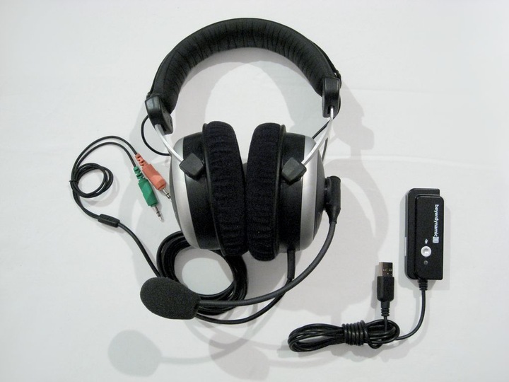 Actual product image QPAD QH-1339 Professional Gaming Headset