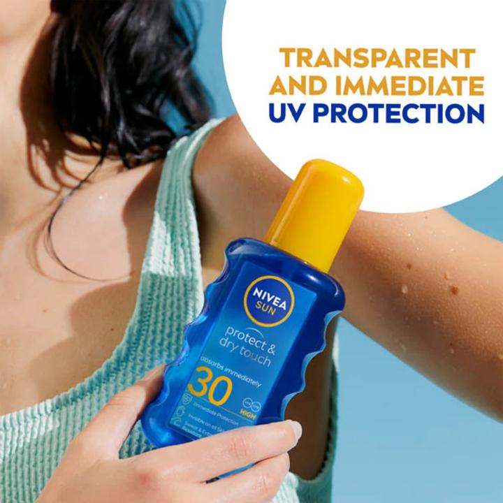 Actual product image NIVEA Sun Protect & Refresh (Sun spray, SPF 30, 200 ml)