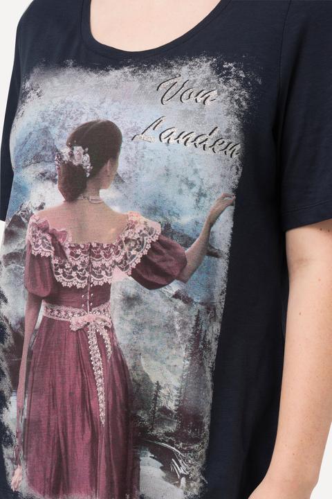 Image du produit Ulla Popken T-shirt à motif style tyrolien, coupe Classic à col rond et manches courtes (50, 52)