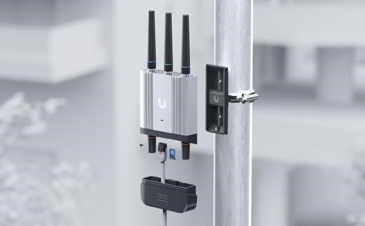 Produktbild Ubiquiti UMR-Industrial