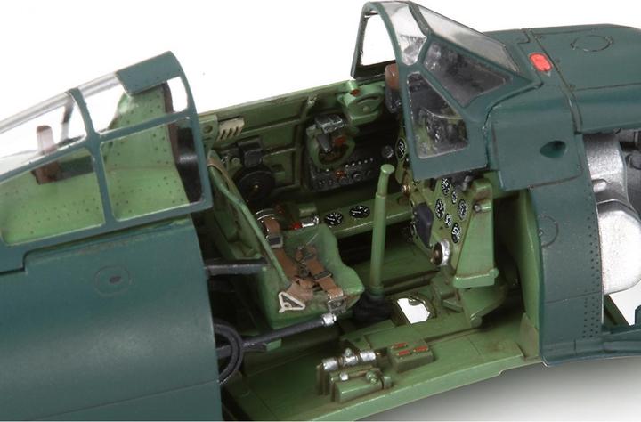 Actual product image Tamiya Mitsubishi A6M5/5a Zero Fighter (Zeke)
