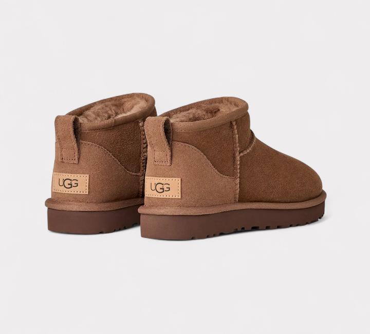 Actual product image Ugg Classic Ultra Mini (39)