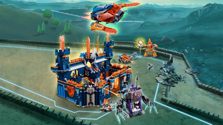 Actual product image LEGO Knighton Castle (70357, LEGO Nexo Knights)
