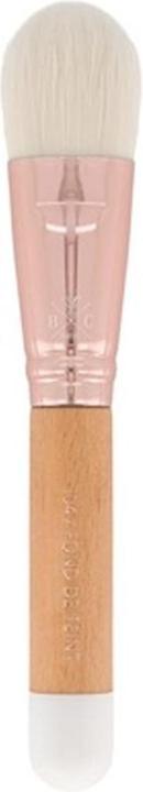 Actual product image Bachca 104 Foundation Brush (Foundation)