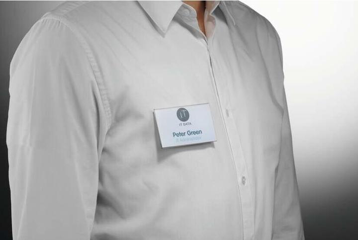 Image du produit Durable Badge en plastique rigide avec aimant anti-rotation